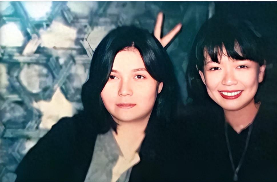 邱黎宽:娱乐圈女教父 邱黎宽,娱乐圈女教父,从捧红王菲和那英到救下