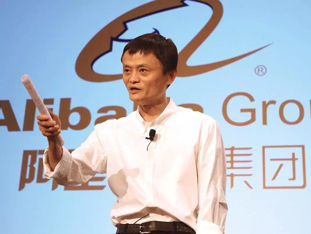 杭州首富:儿子不愿接班想当文学家 杭州第一富豪钟睒睒,个人身家超过