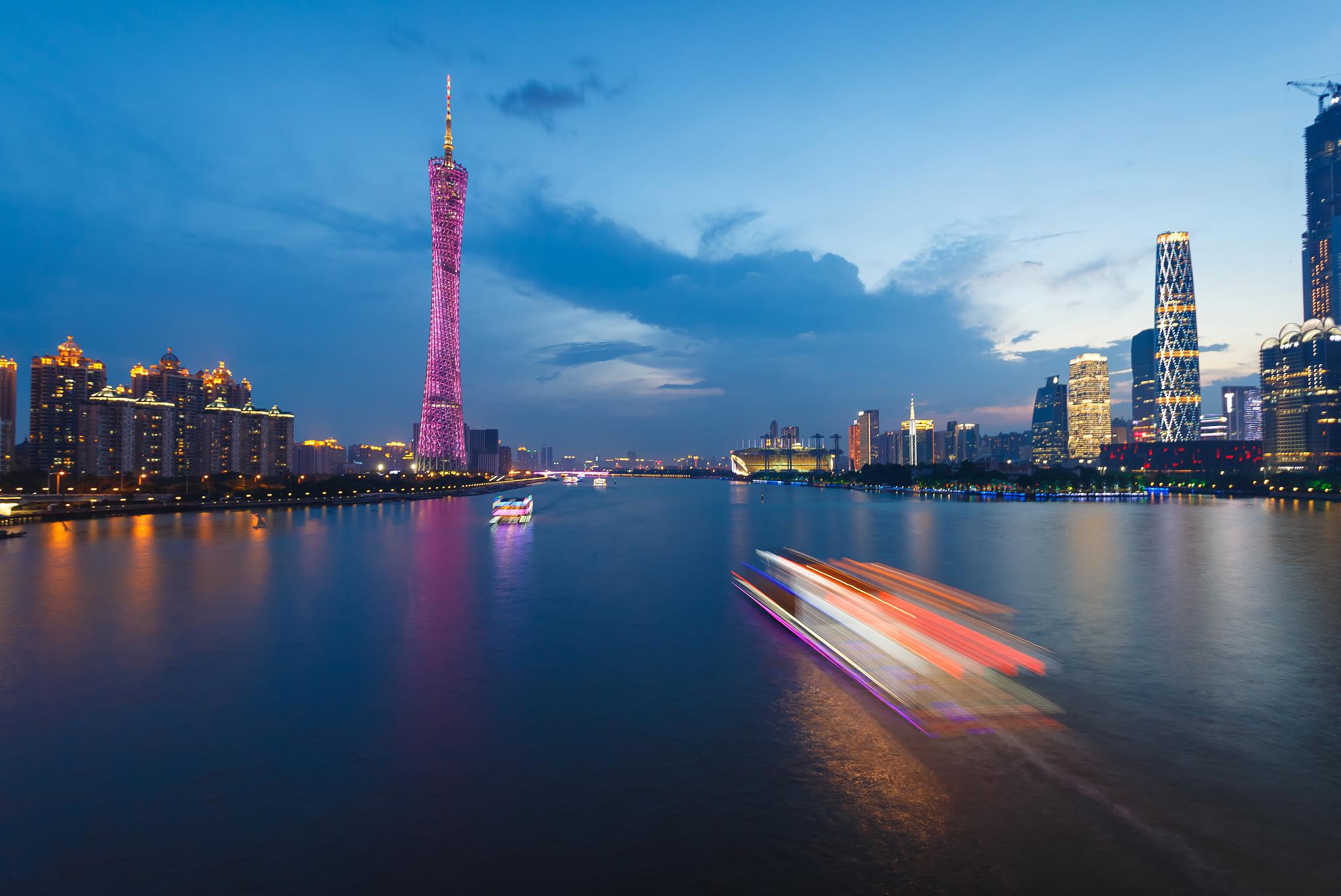 珠江夜游儿童票购买攻略 珠江夜游是一种在夜晚欣赏广州城市风光的