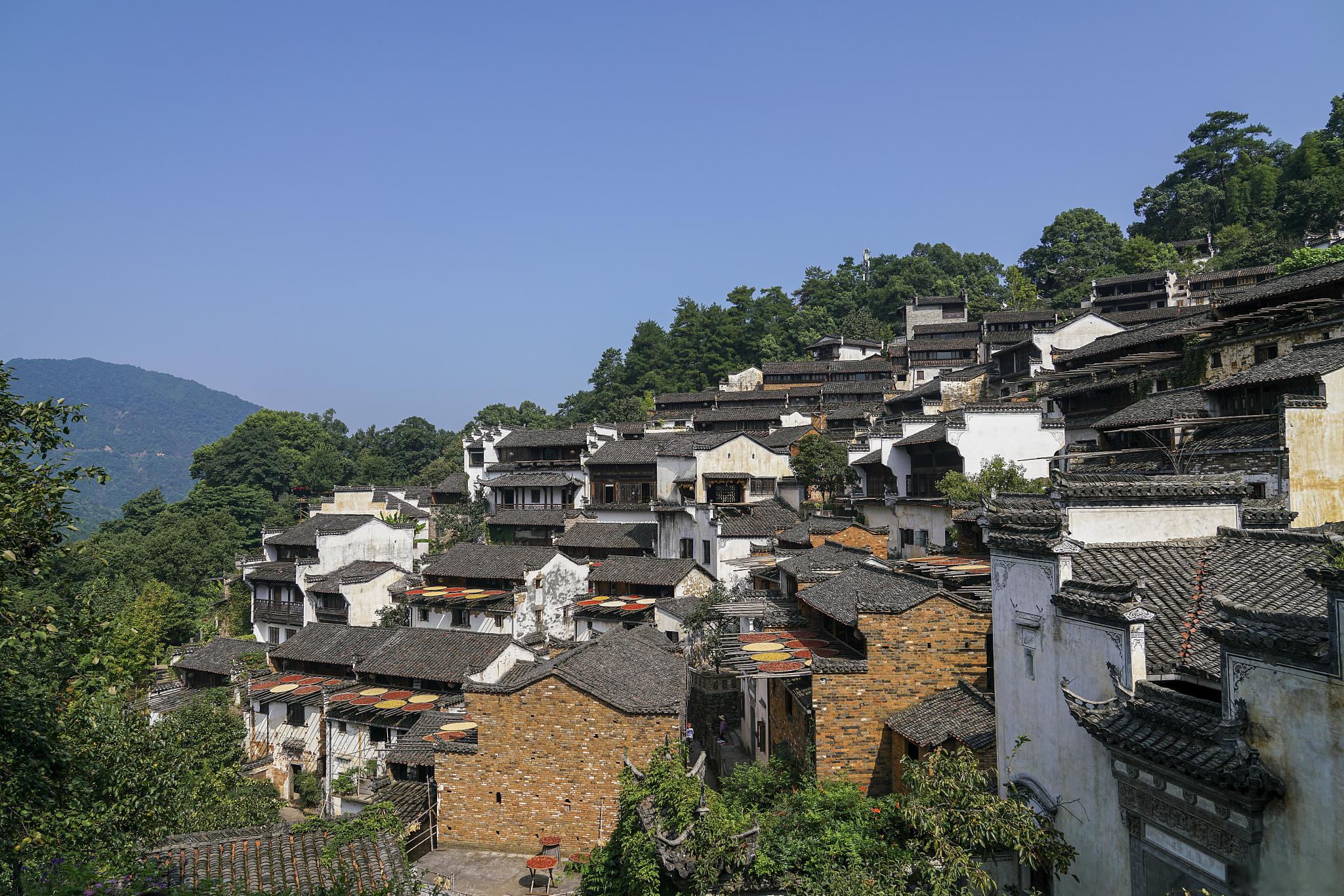 婺源江湾景区旅游攻略 江湾,位于中国江西省上饶市婺源县境内,是一颗