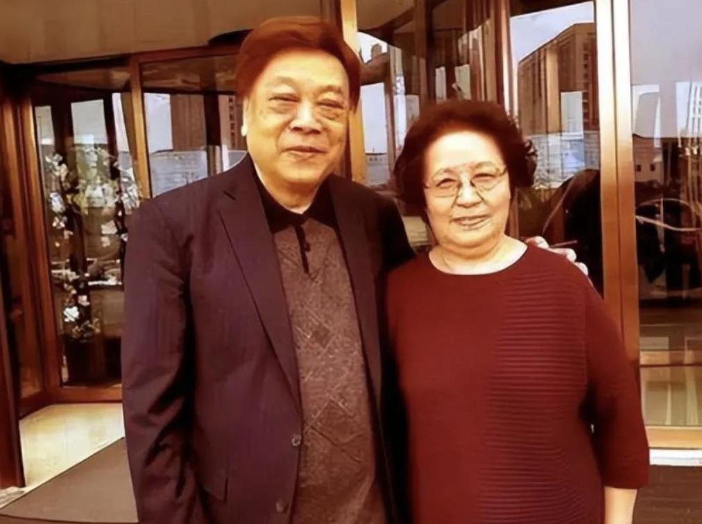 赵忠祥为何将遗产全留给孙子?