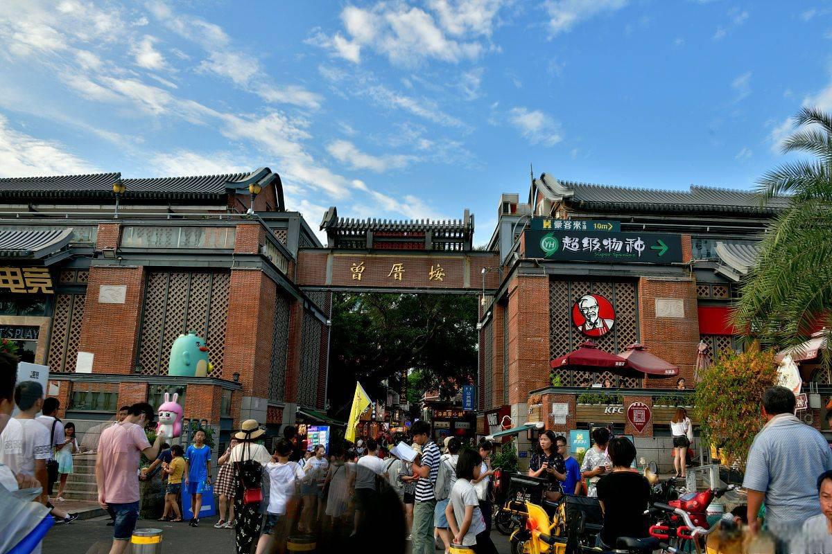 日本博主深田咏美探访厦门 备受日本网友关注的知名博主深田咏美来到