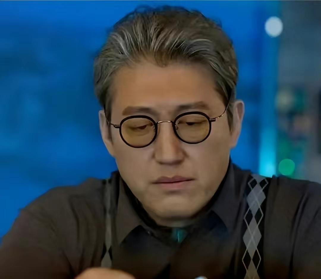 赵龙豪:演技派实力派 赵龙豪在电视剧《问心》中的表演令人印象深刻