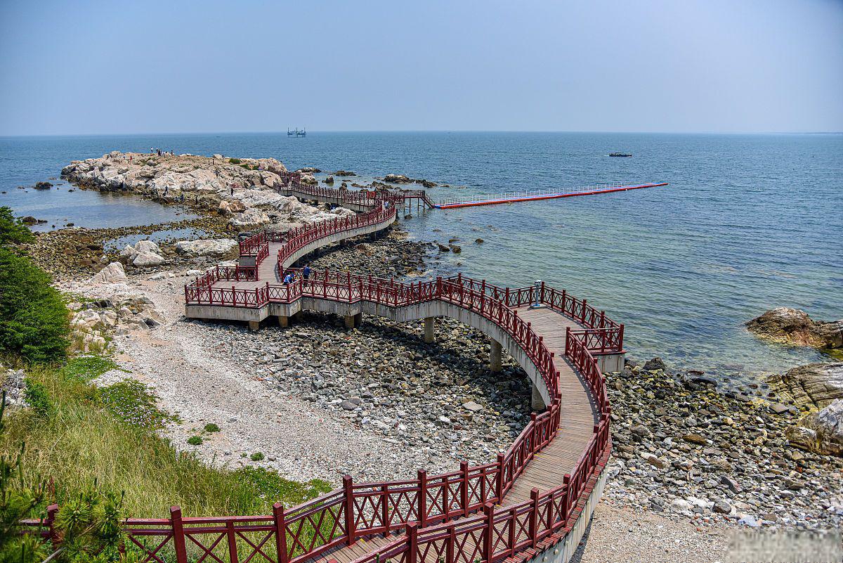 烟台养马岛旅游区历史文化内涵 烟台养马岛旅游区是山东省烟台市的一