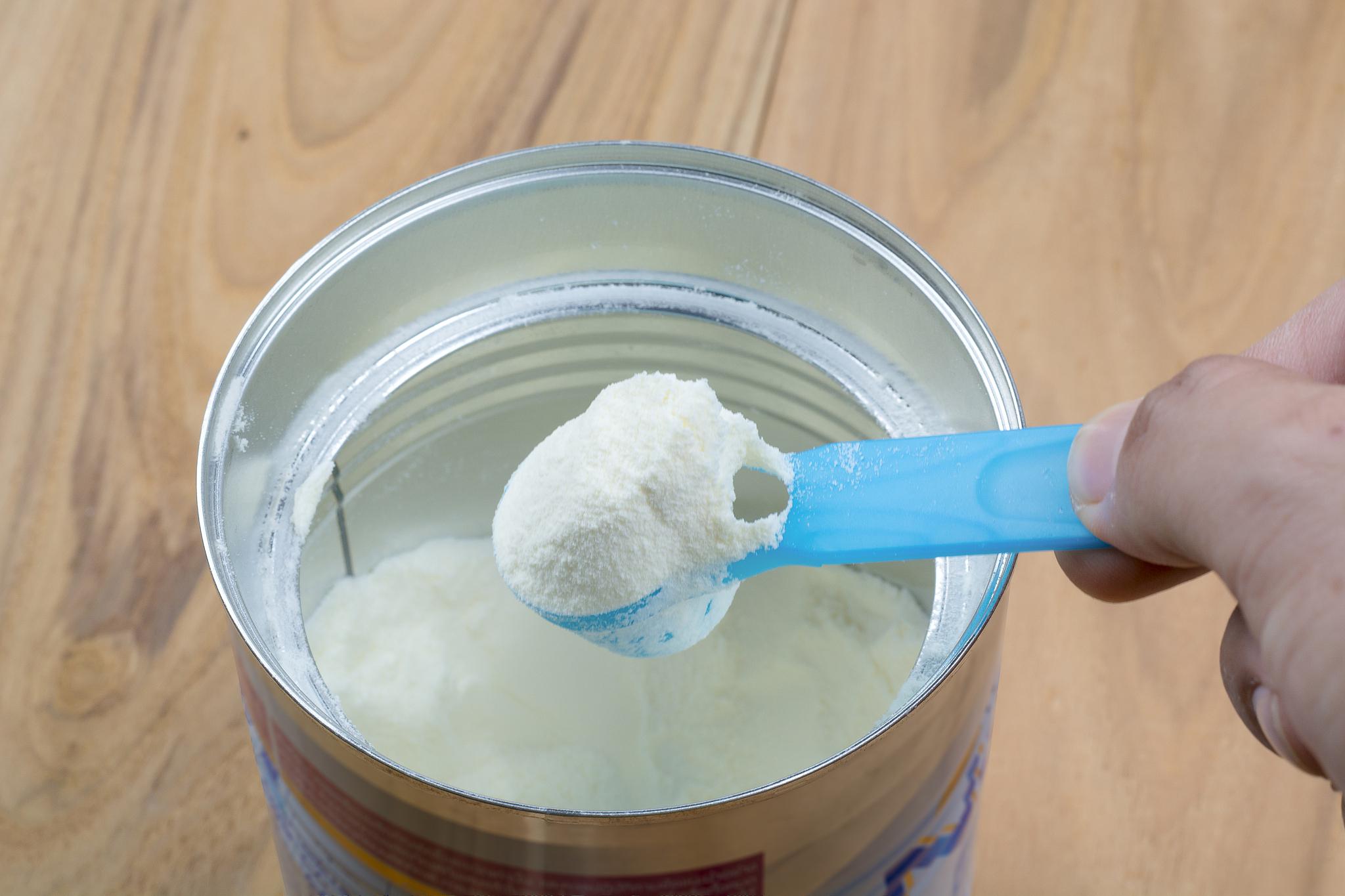 两岁半宝宝喝什么奶粉好 2岁半的宝宝成长发育迅速,营养需求旺盛.