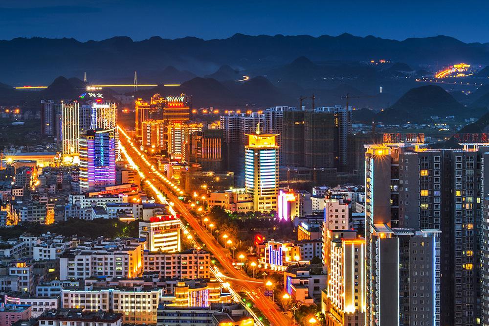 兴义市:贵州省第一大县级市 贵州省位于中国的西南部,以其壮丽的自然