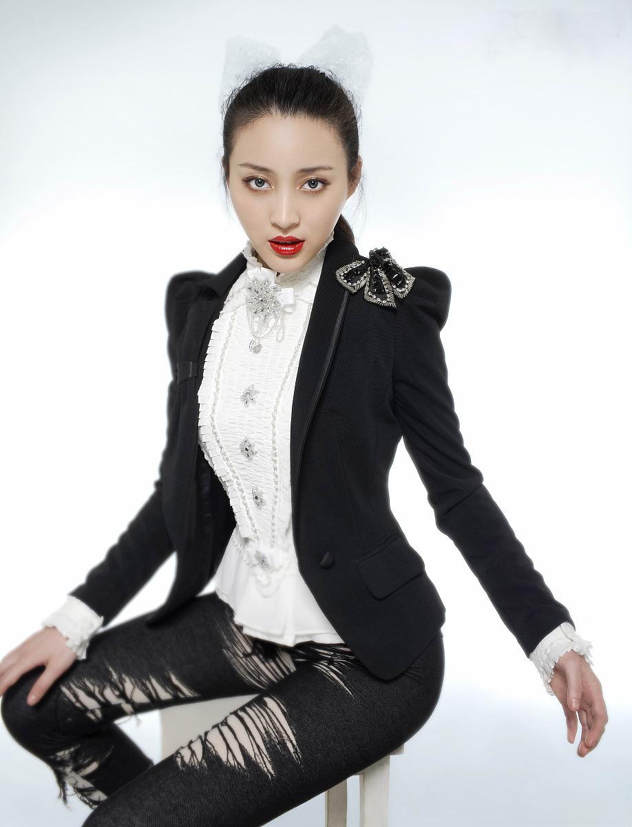 25岁潘金莲的美丽传奇 甘婷婷因饰演潘金莲而成名,但私生活曝光让她