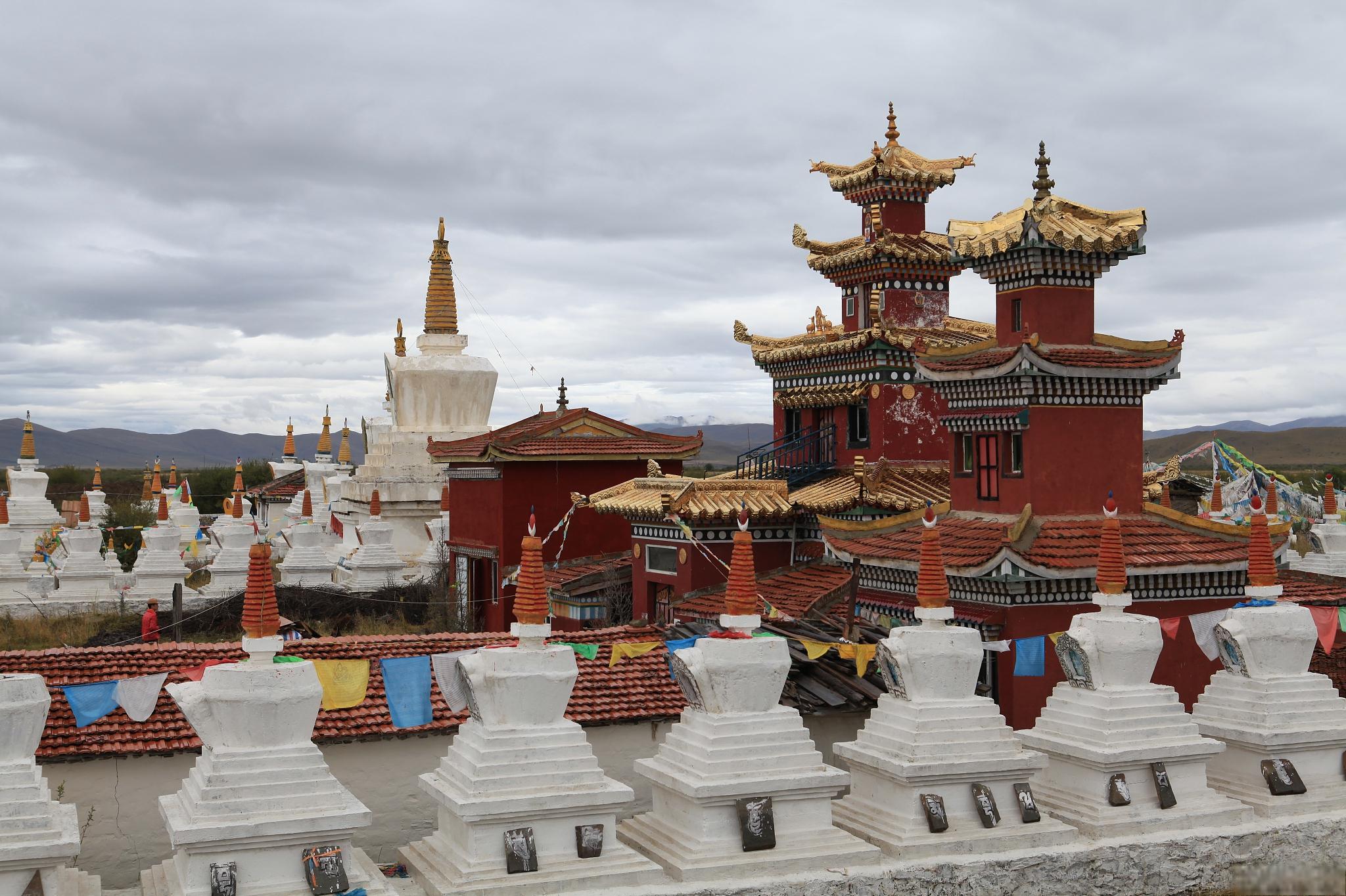 藏传佛教寺院图片
