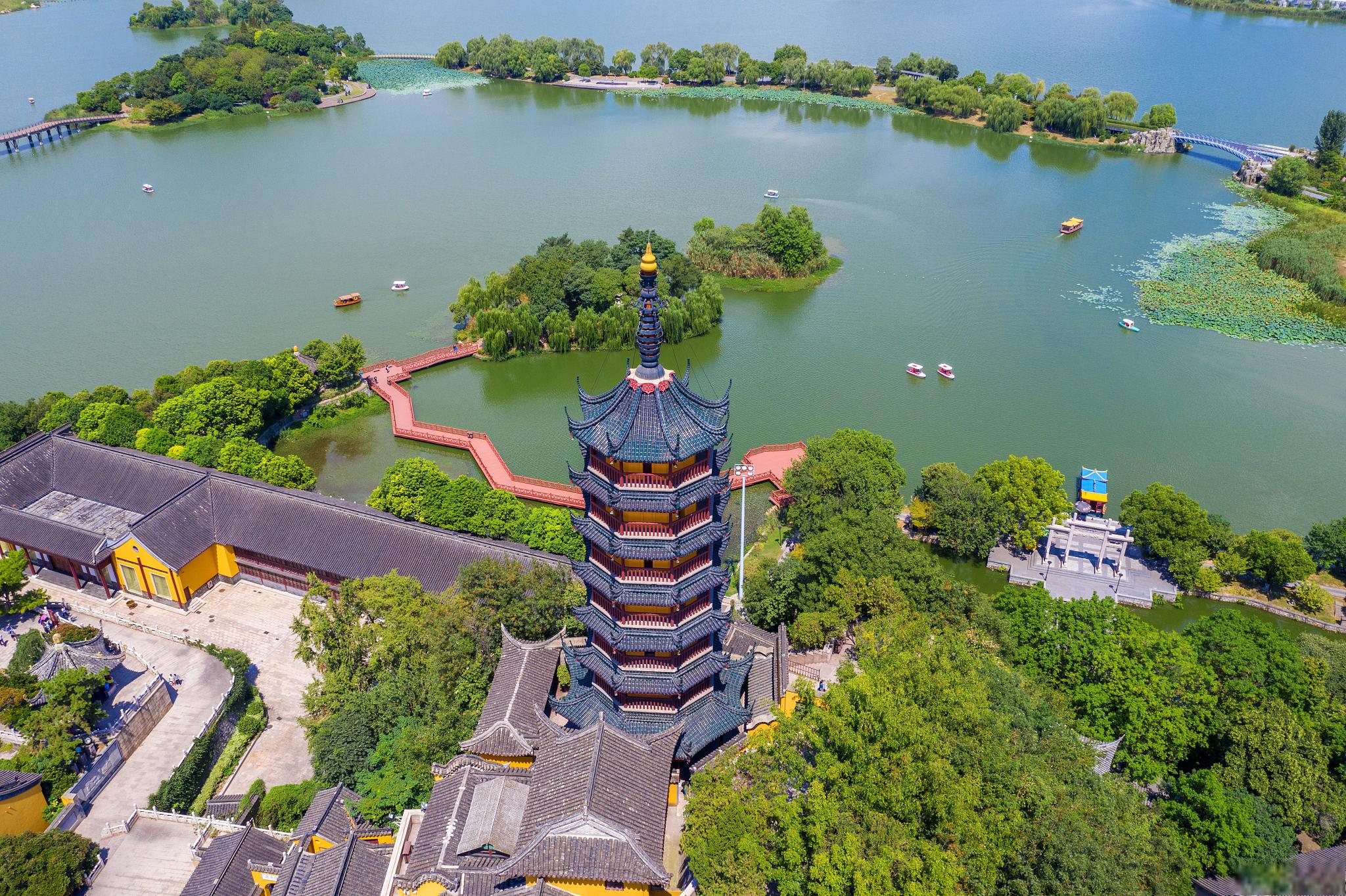 金山:镇江市的一颗隐秘明珠 江苏一景区,占地41:6公顷,分为两大区域