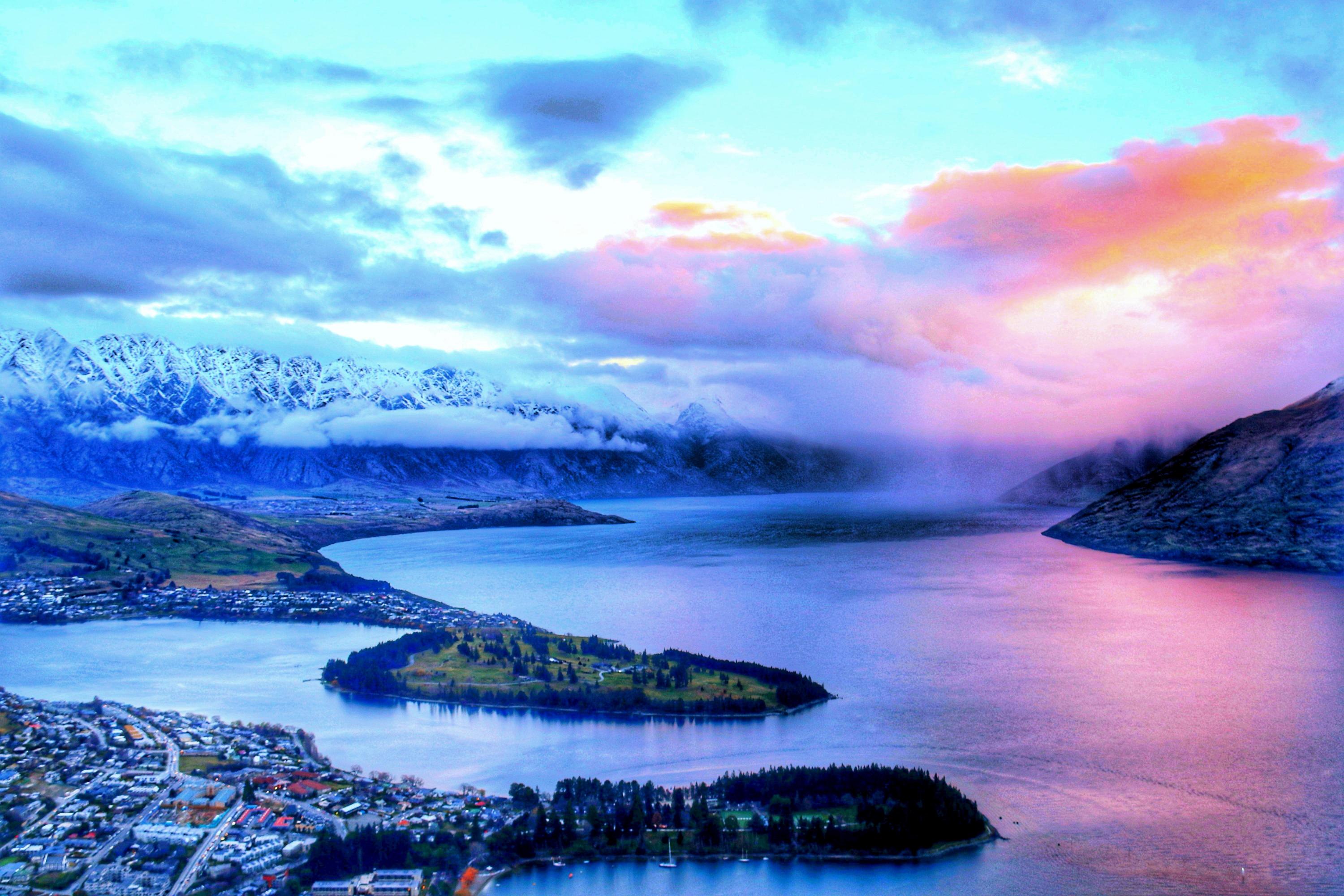 皇后镇,新西兰南岛的美丽小镇 一个被阿尔卑斯山包围的美丽小镇皇后镇