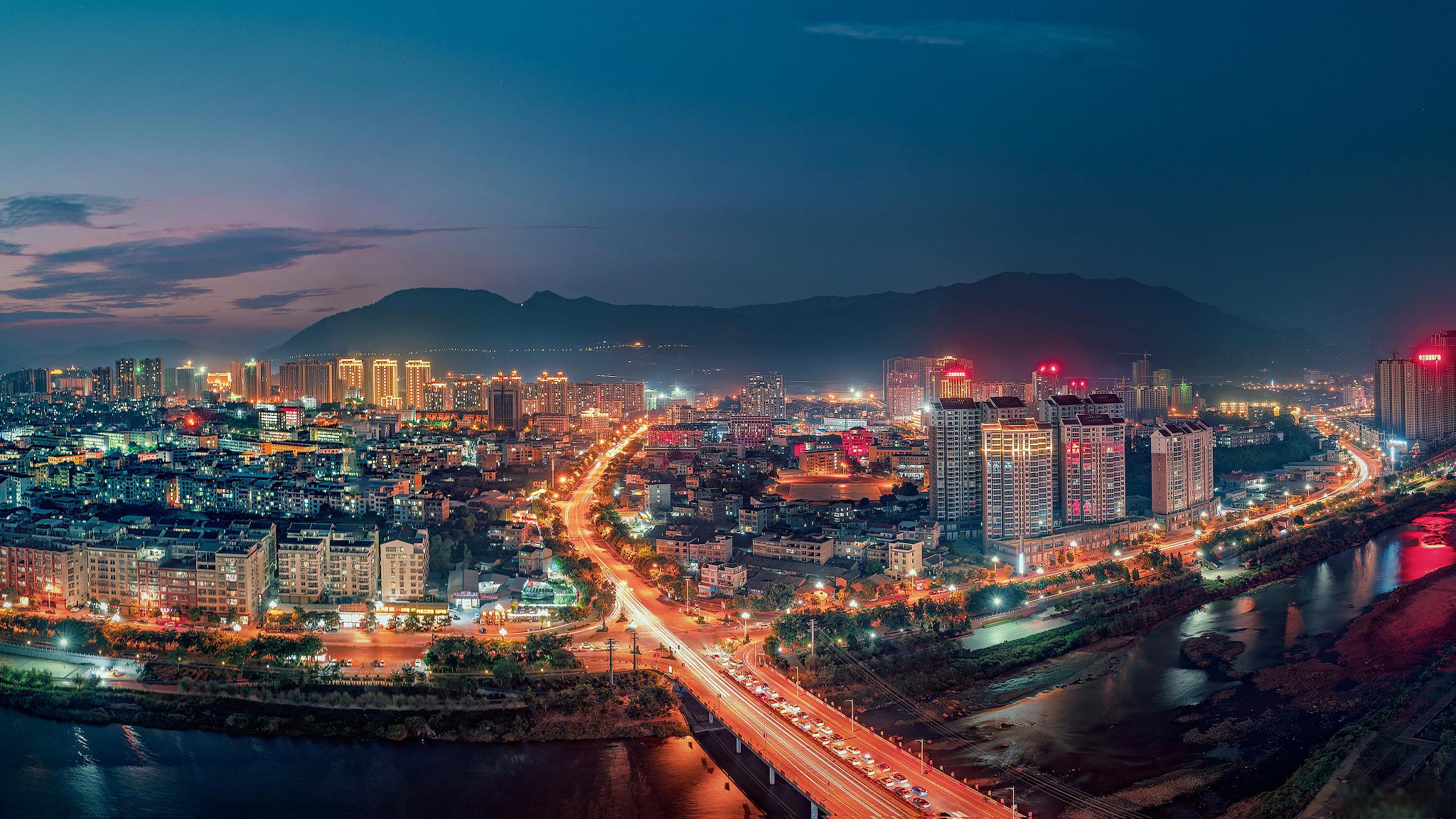 郴州,湖南的新兴城市 湖南,这个位于中国中部的省份,近年来取得了惊人