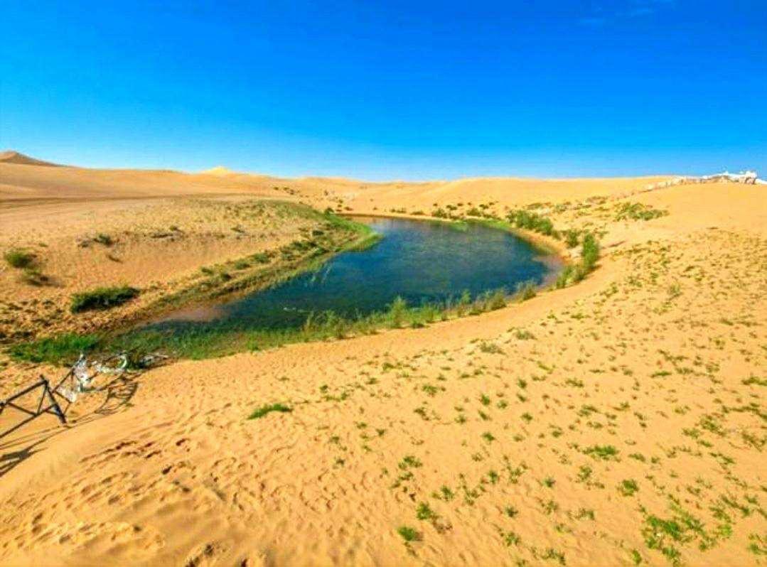 阿拉善左旗旅游攻略 阿拉善左旗位于内蒙古自治区阿拉善盟,拥有丰富的