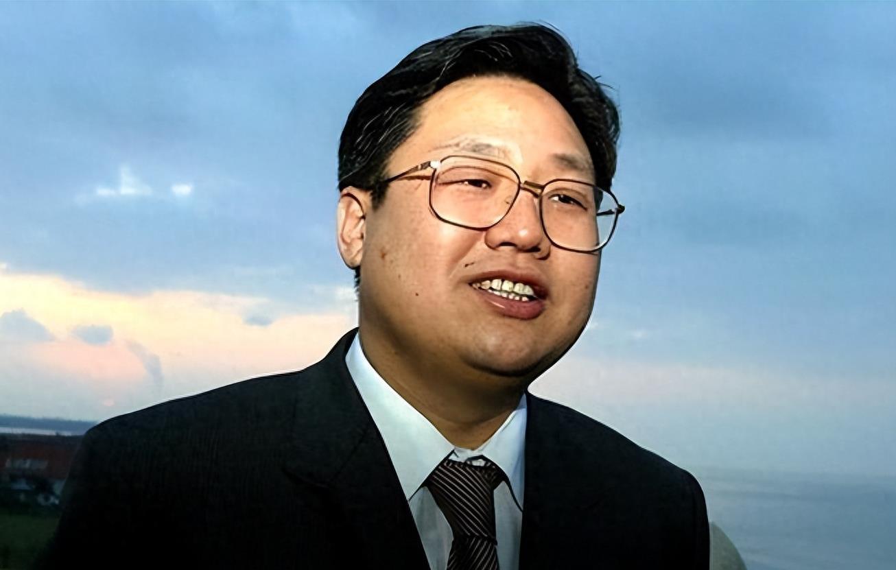 田海蓉:嫁给富商的幸与不幸 人气女演员田海蓉选择嫁给富商徐明,过上