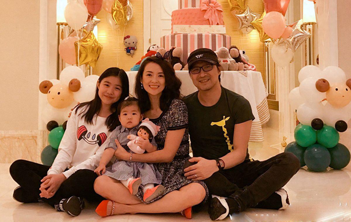 女儿归汪峰抚养,儿子则归章子怡抚养.