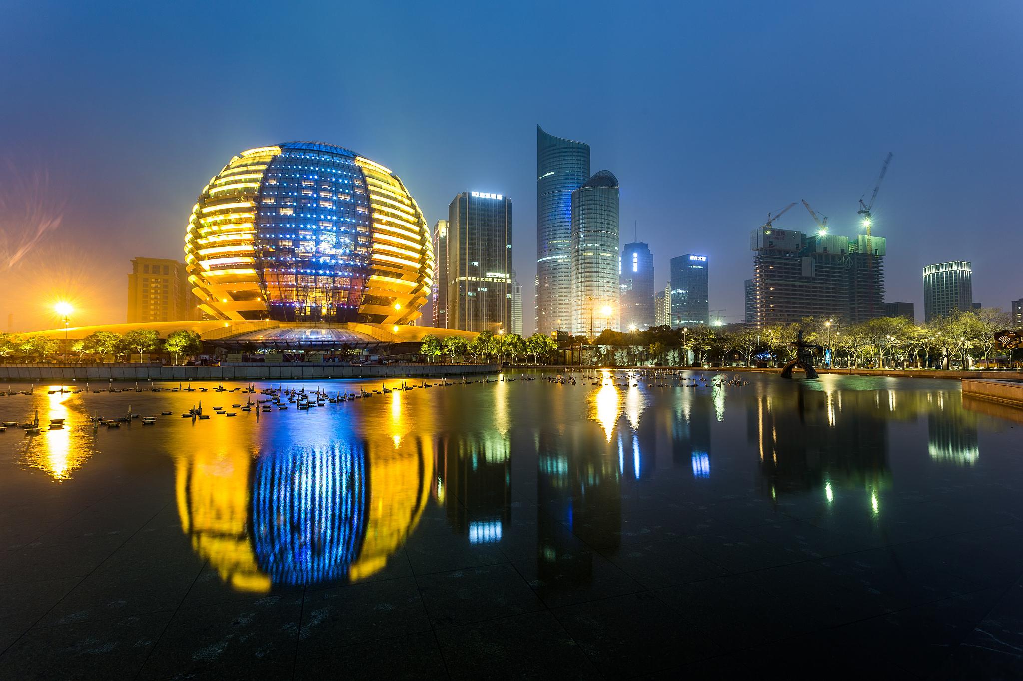 杭州市的发展现状和特点 9515副省级城市 杭州市隶属于浙江省省辖