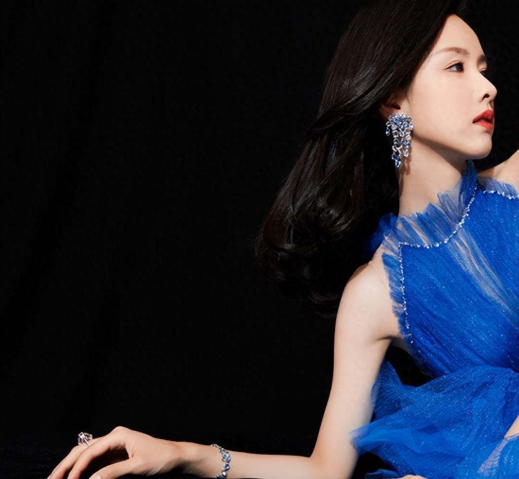 陈都灵:女神范儿十足 陈都灵,福建妹子,仙气十足的形象,萌萌哒女神范