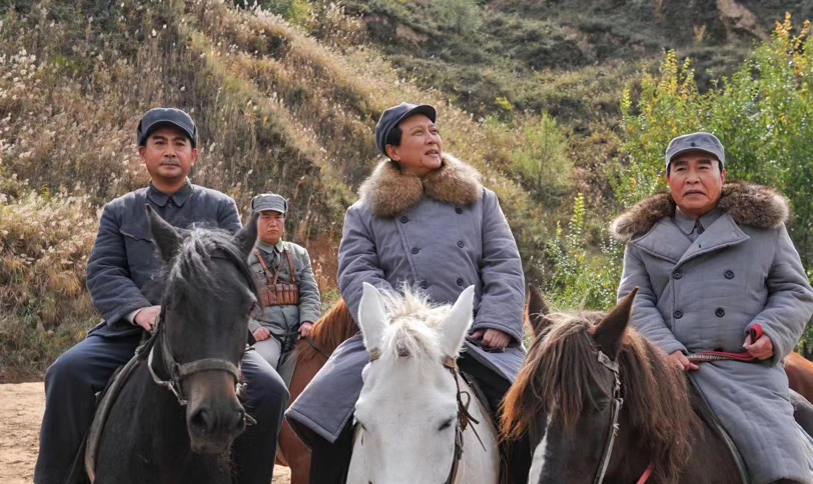 特型演员王铁成:演技精湛 王铁成是特型演员中的前辈,他早在上世纪