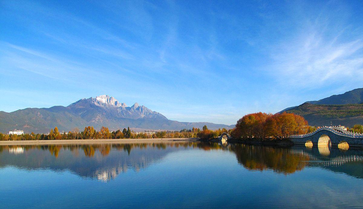 温州龙湾区瑶溪水库风景区 温州龙湾区瑶溪水库风景区是一个宁静而