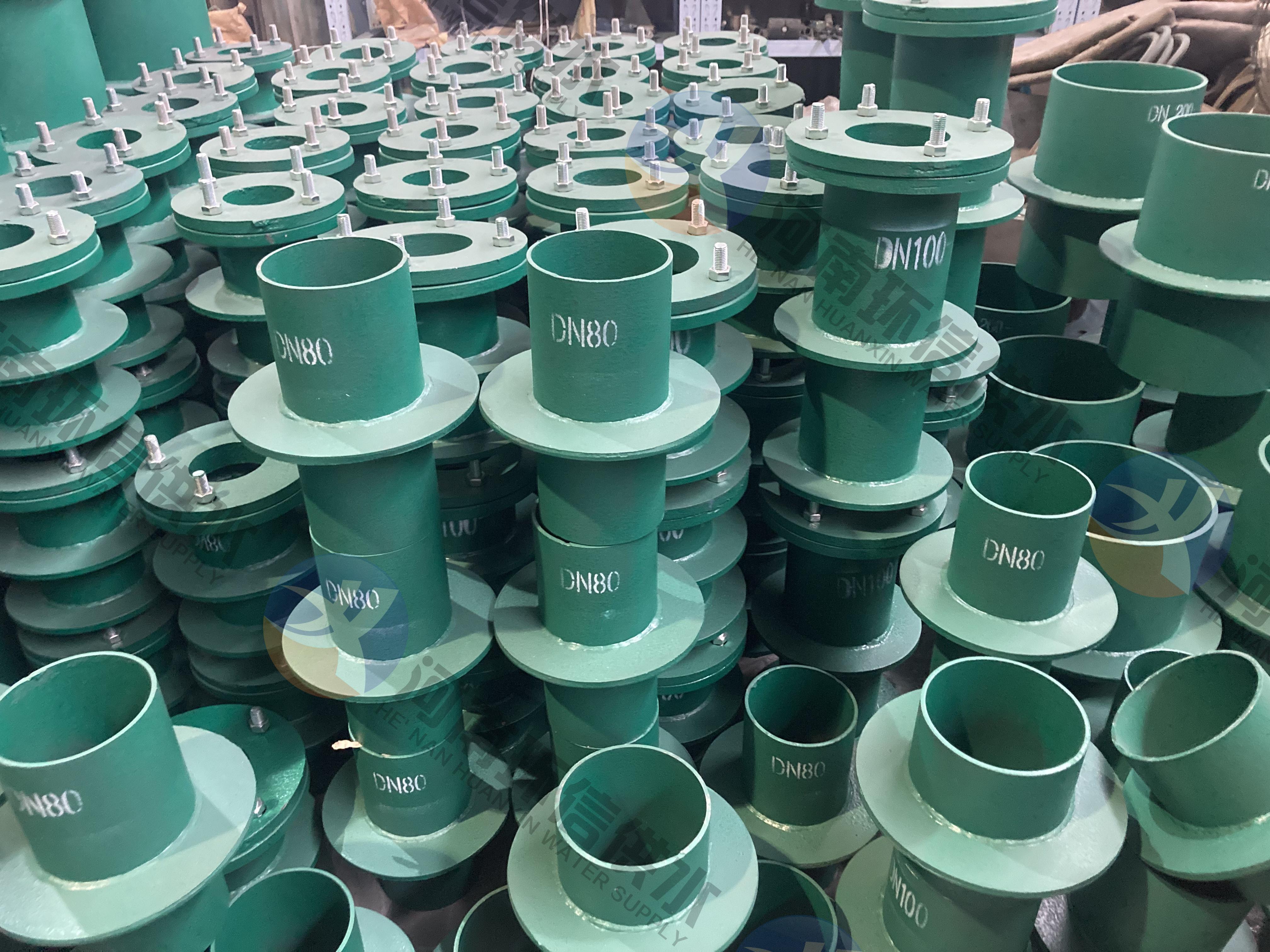 种用于建筑物屋面防水的重要设施,通常由钢管,止水环和混凝土套管组成