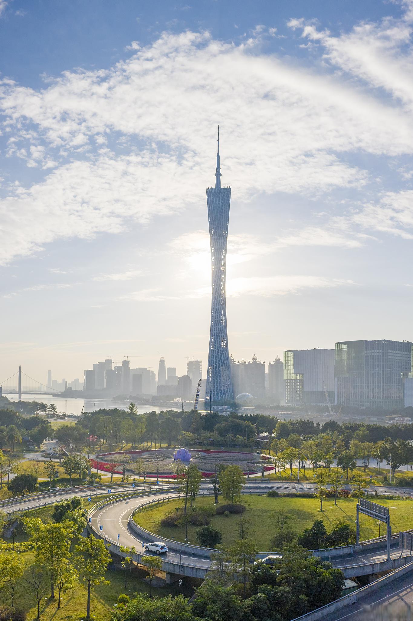 下面是一个为你量身定制的广州一日自由行攻略 9369♀15晨跑