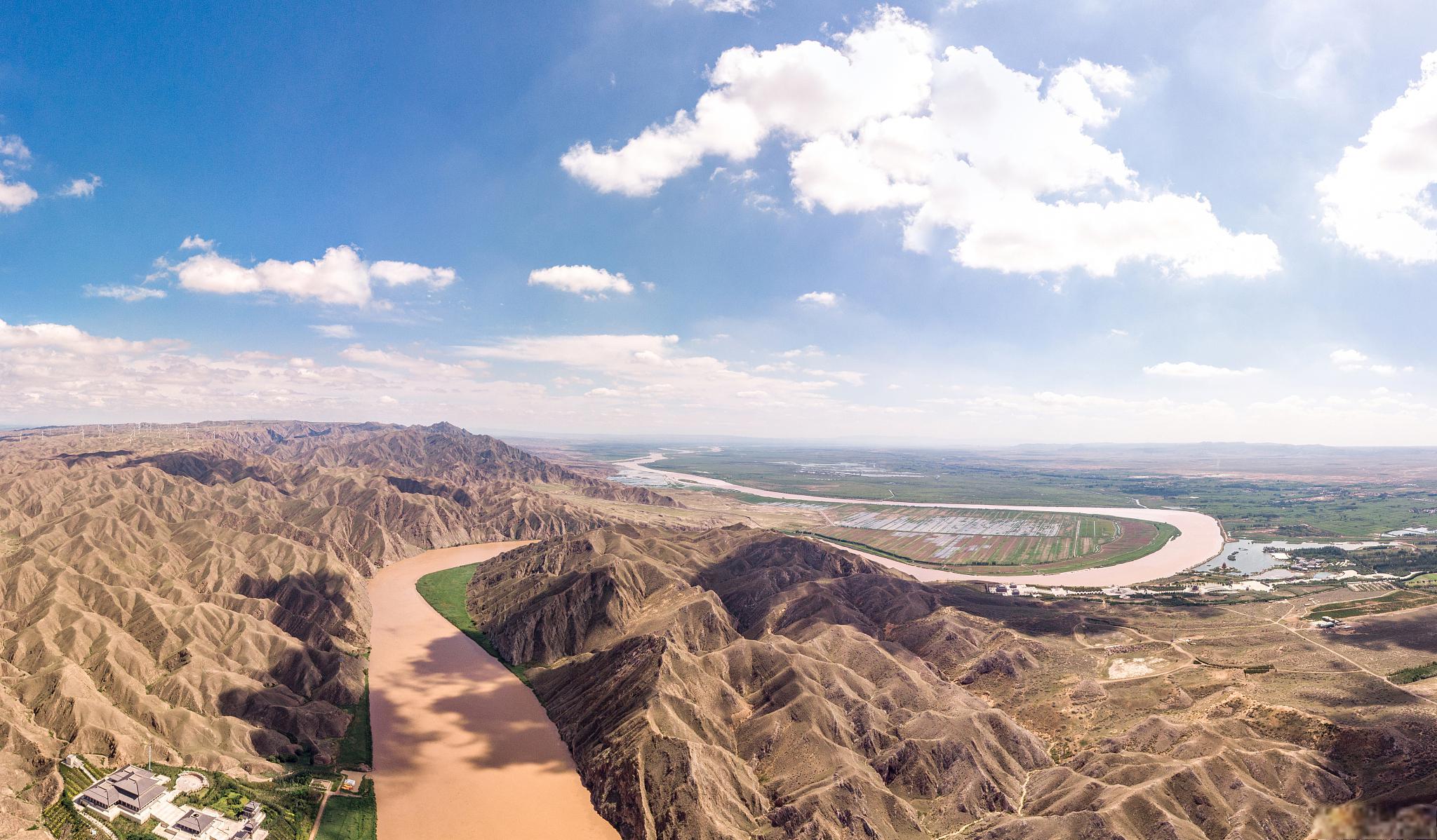 9015雄浑壮阔的峡谷风光 青铜峡黄河大峡谷位于宁夏回族自治区