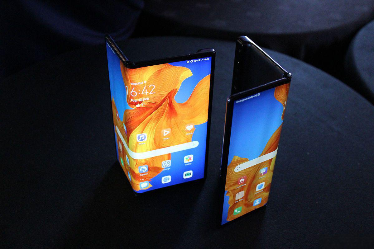 a股:"oled 折叠屏"第一龙头 随着供应链体系成熟,折叠屏手机市场也