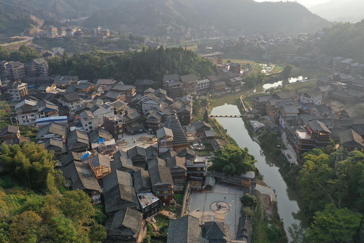 程阳八寨:侗族风情的魅力之旅 在广西壮族自治区的美丽山川中,程阳