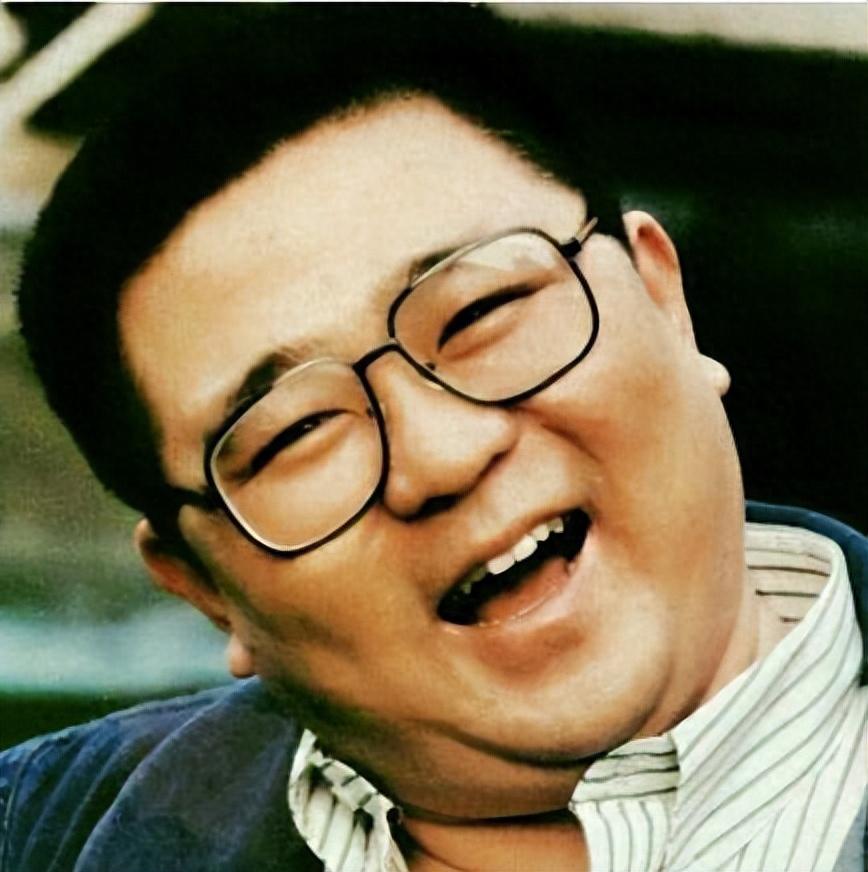 梁冠华:自信与勇气 梁冠华,中国著名演员,因在《贫嘴张大民的幸福生活