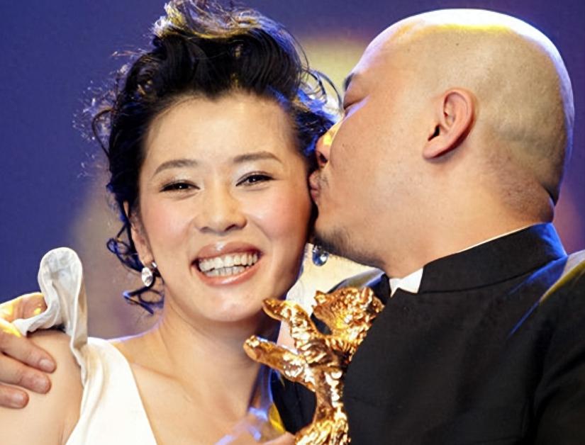 余男:从吻黄渤到奋斗再婚 余男,从未名角到国际巨星,她的演艺之路充满