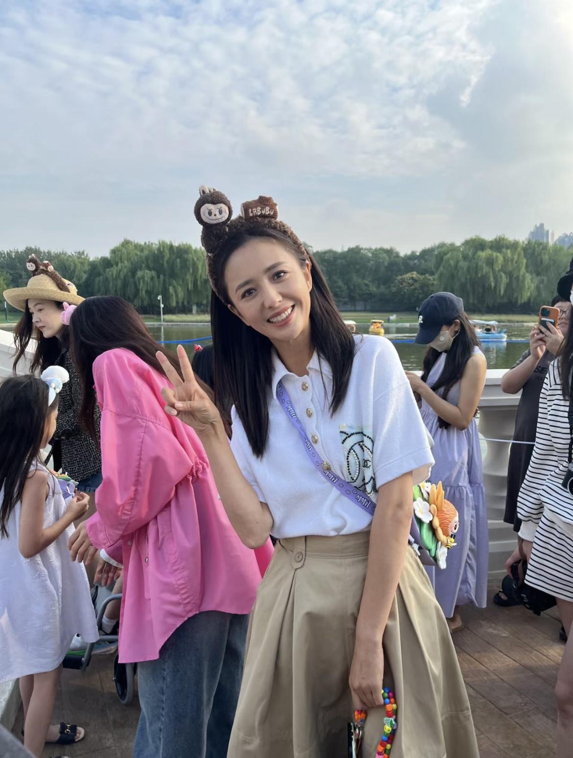 霍思燕佟丽娅董璇带娃出游 霍思燕,佟丽娅,董璇带娃出游,三人关系好