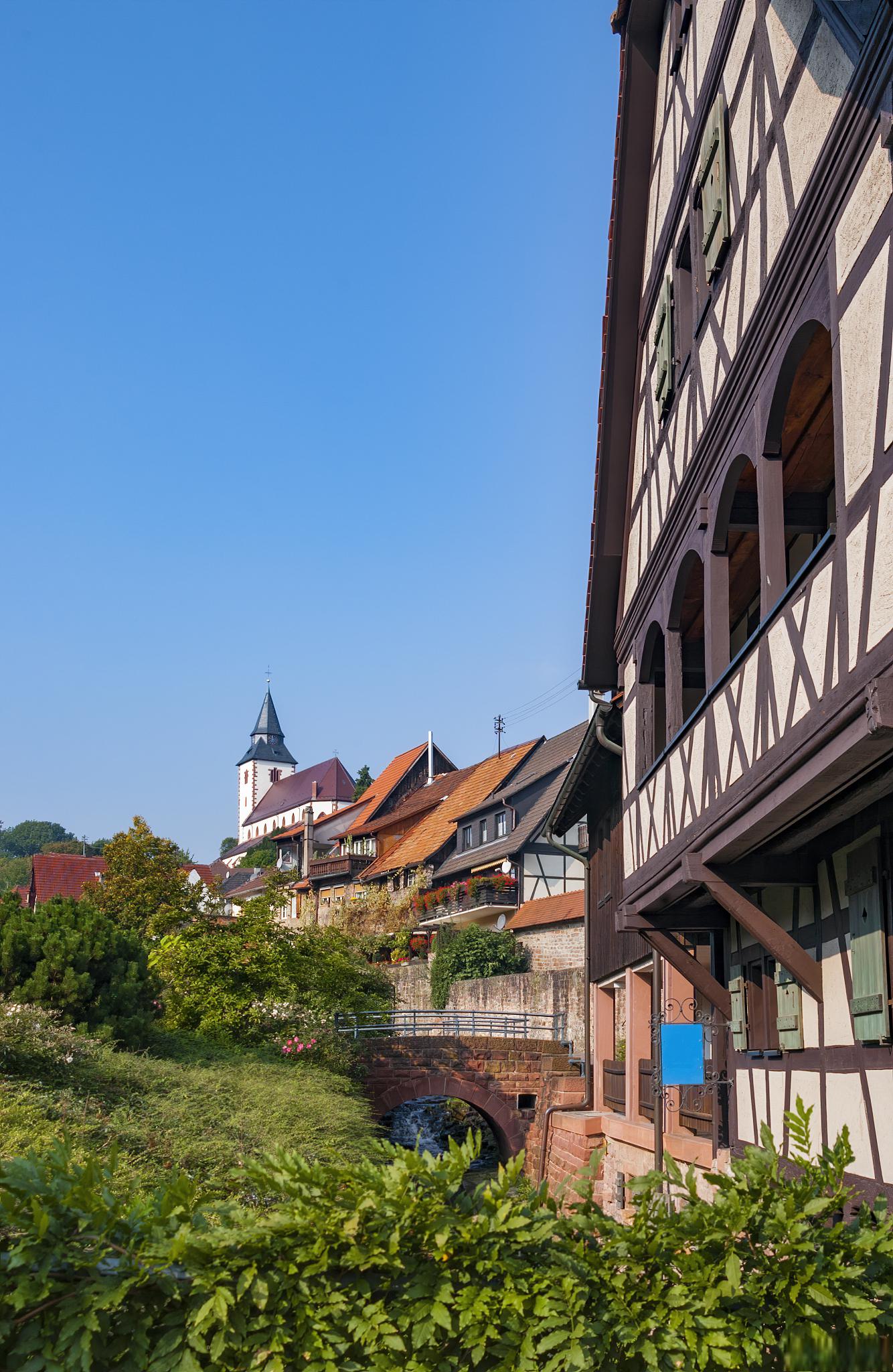 白鹿镇一日游攻略 白鹿镇位于xx市xx区,是一个有着悠久历史和独特文化