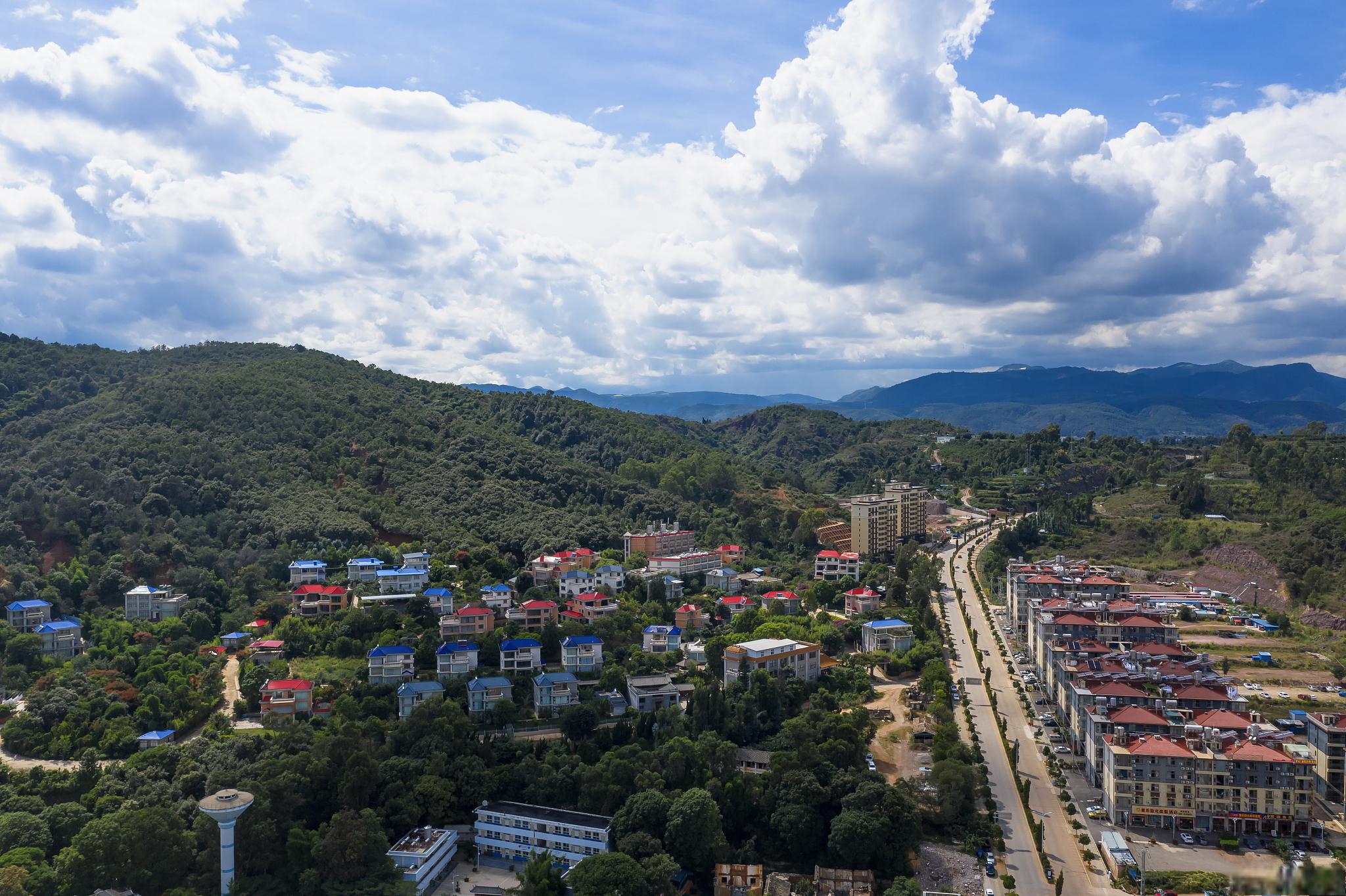 普洱市旅游攻略 普洱市,位于中国云南省,是一个集自然美景与人文景观