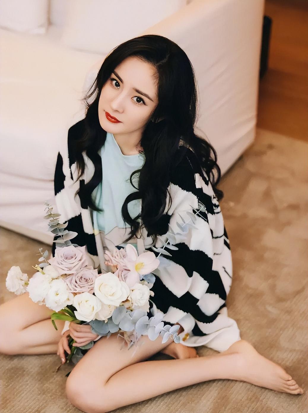 4亿夺抚养权,小糯米未来动向被扒 杨幂和刘恺威疑似要展开一场"抢孩子