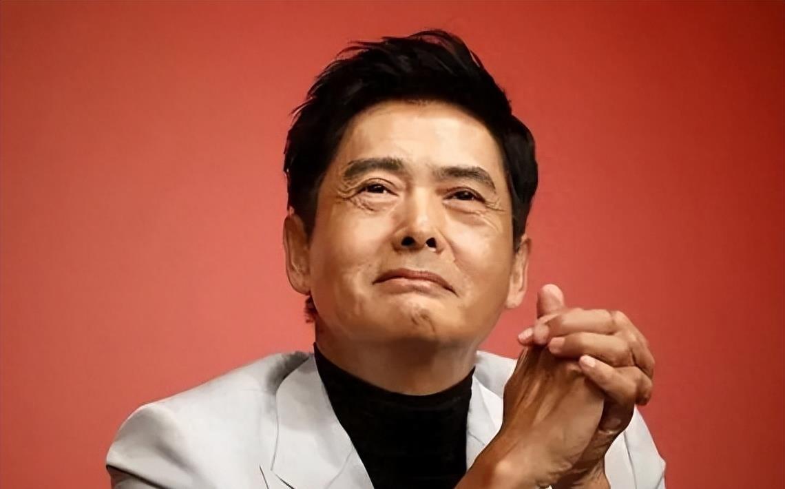 周润发:香港超级巨星的开平身份揭秘 周润发,香港影坛地位崇高的超级