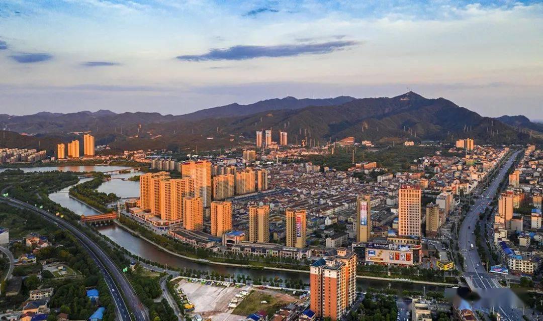 临湘之旅 湖南岳阳临湘,作为岳阳洞庭湖一带的鱼米之乡,这里的景色不