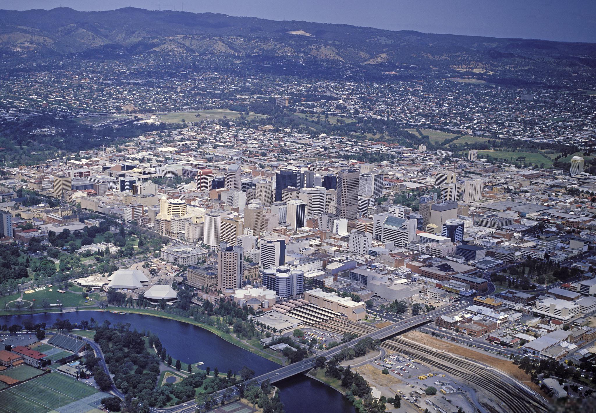 法戈旅游攻略 法戈是美国北达科他州的最大城市,也是北达科他州的首府