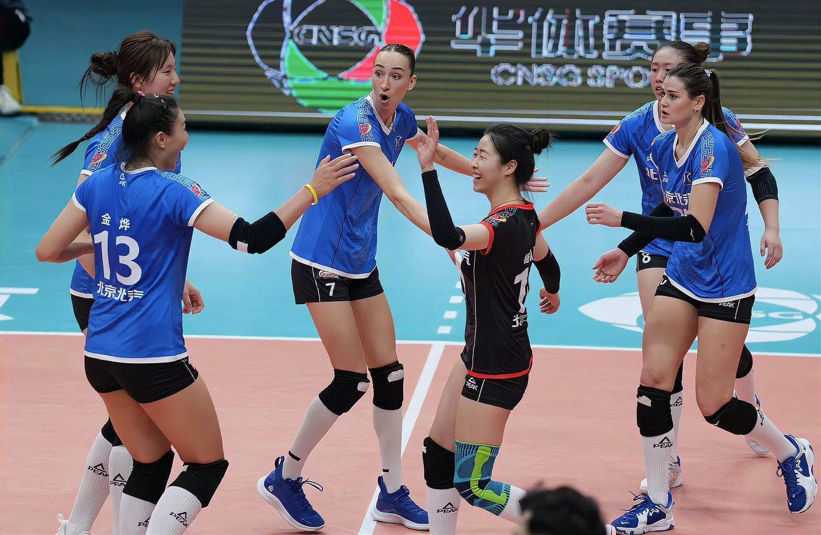 11月7日晚,北京北汽女排坐镇主场,以3比1击败实力不俗的福建安溪