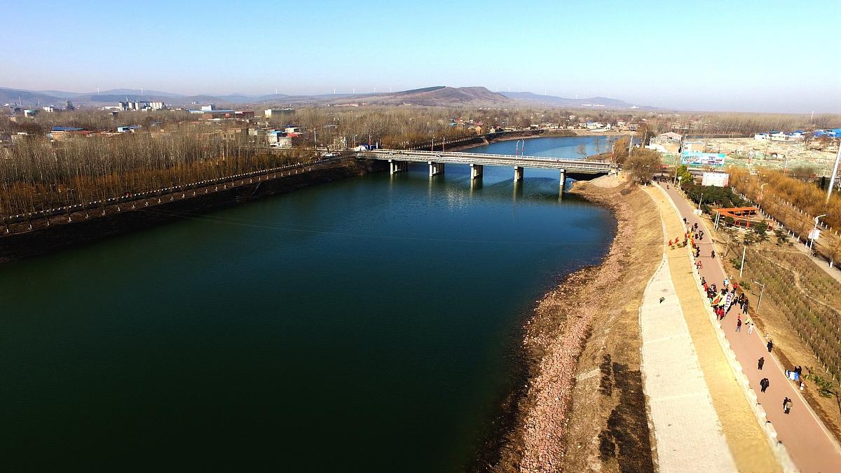 河南省郑州市巩义市河洛镇河洛两岸风光 河洛镇,这个位于河南省郑州市