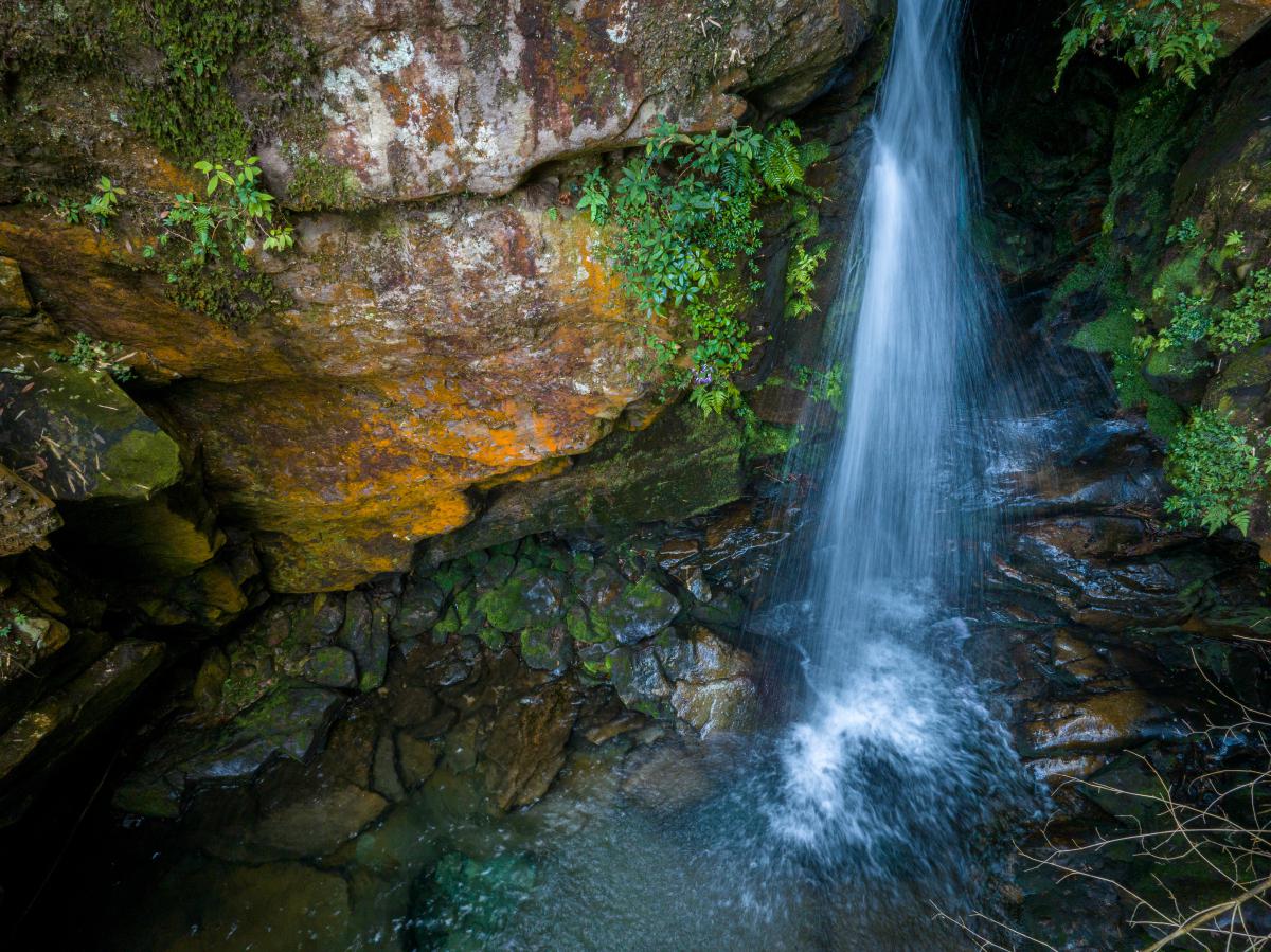 安吉浙北大峡谷旅游攻略 位于中国浙江省的安吉浙北大峡谷,是一个集