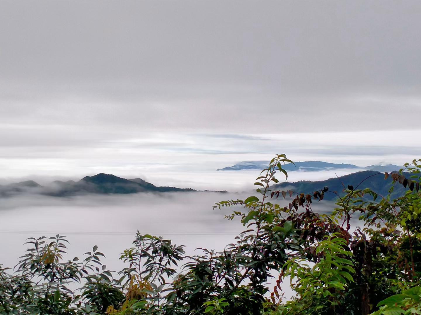 郴州回龙山景区游记 金秋十月,秋高气爽,难得的在这个假期中去了郴州