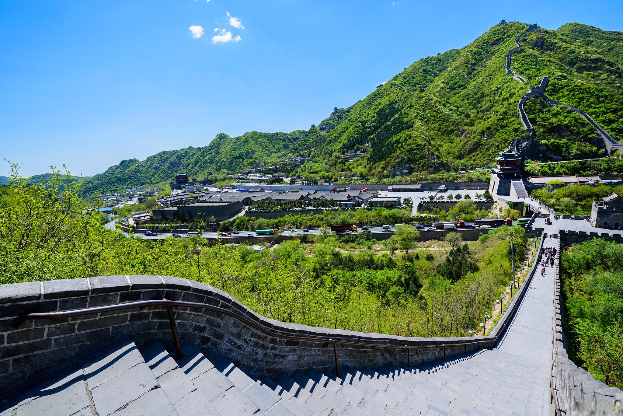 达坂城白水涧古城旅游攻略 达坂城白水涧古城位于新疆维吾尔自治区乌