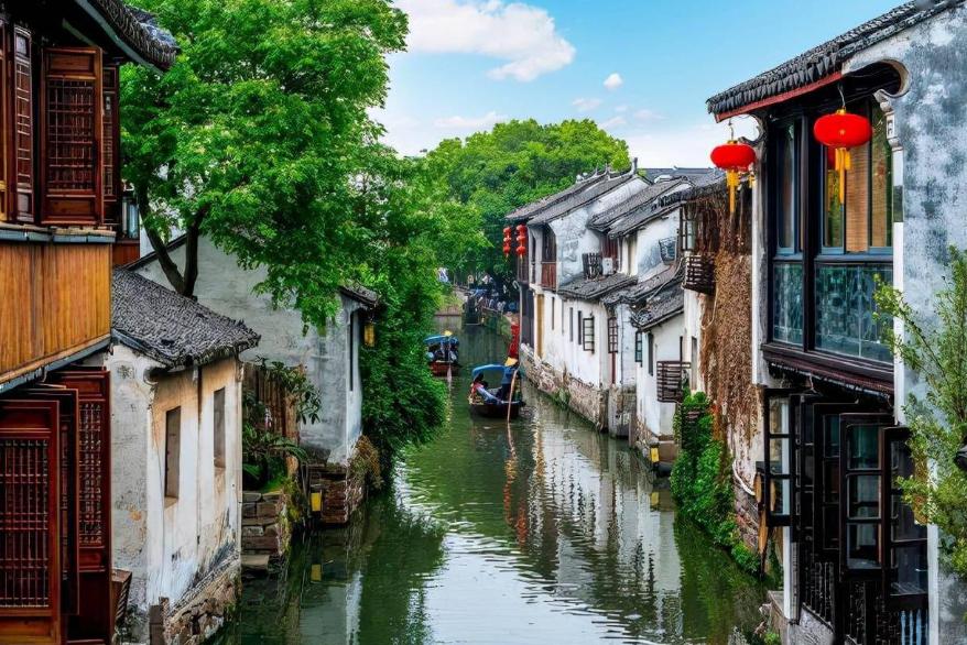 同里古镇,江南水乡的独特魅力 同里古镇是一个非常值得一去的旅游景点