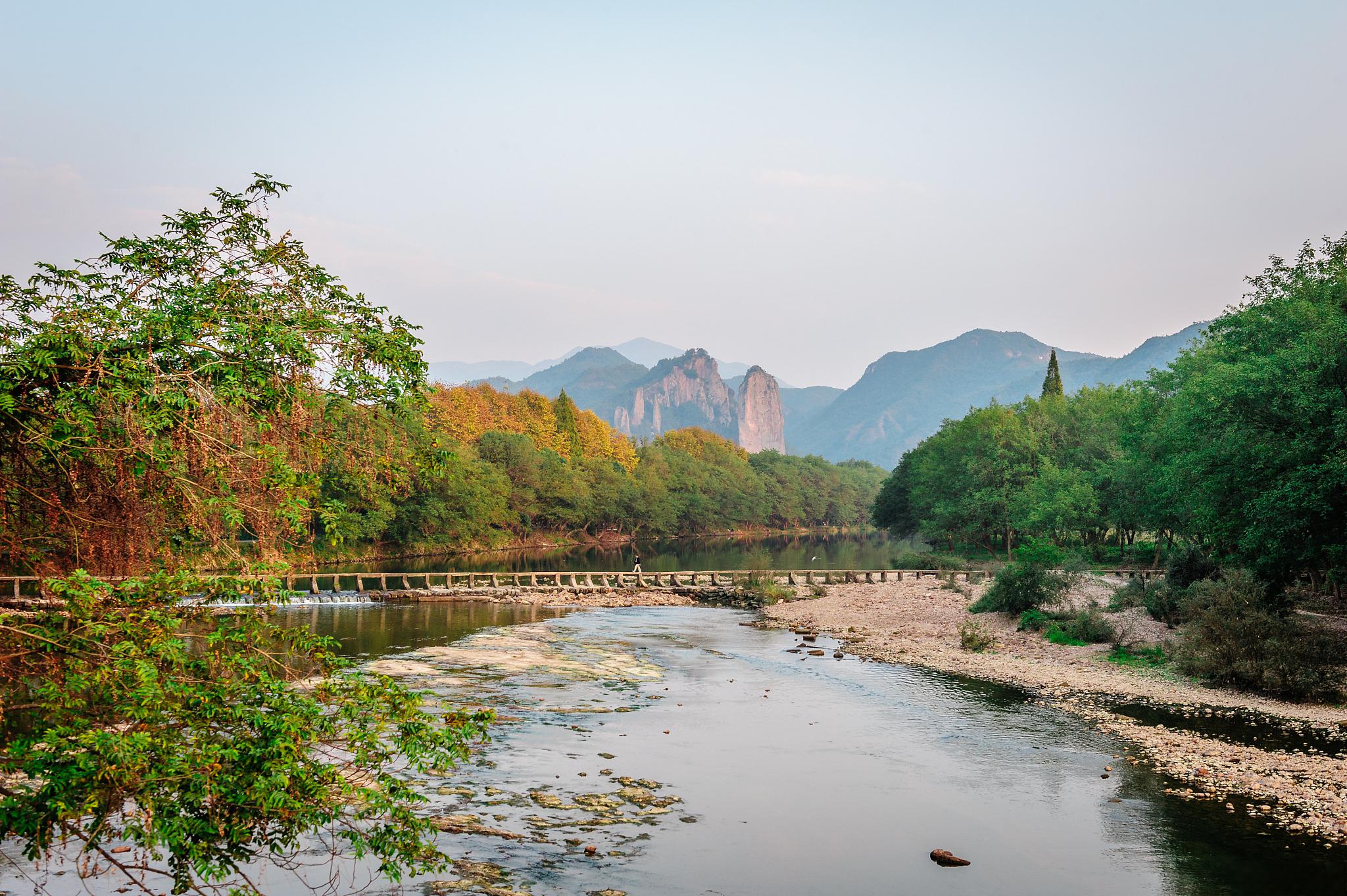 缙云仙都景区,让你近距离感受大自然的美丽与力量 浙江省丽水市缙云