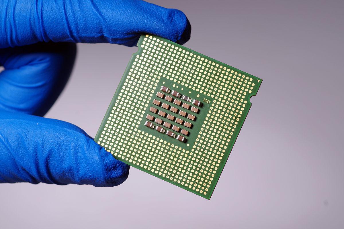 芯片生产全流程解析 华为海思麒麟9000s芯片在国内成功量产,引发了