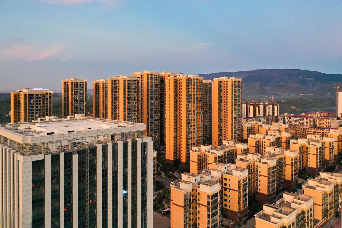 广西全州县城的晚霞 傍晚时分,位于广西壮族自治区桂林市全州县城的