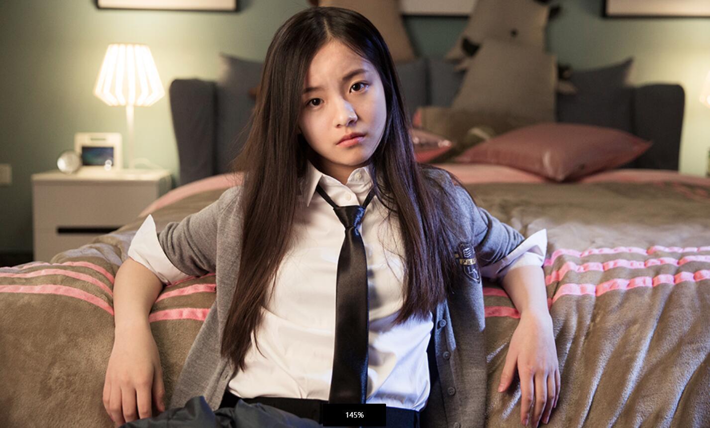 同学两亿岁演员表 《同学两亿岁》是一部科幻校园剧,讲述了高中生宣墨