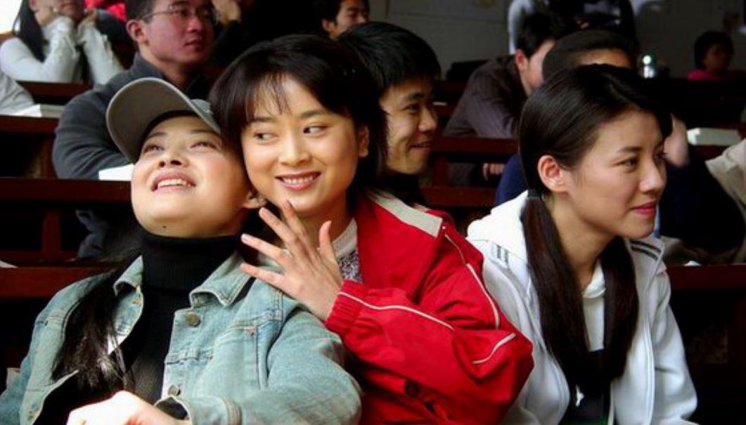 谢润:家庭至上,爱情常在 谢润,曾是北影四朵金花之一,也曾是那个风华