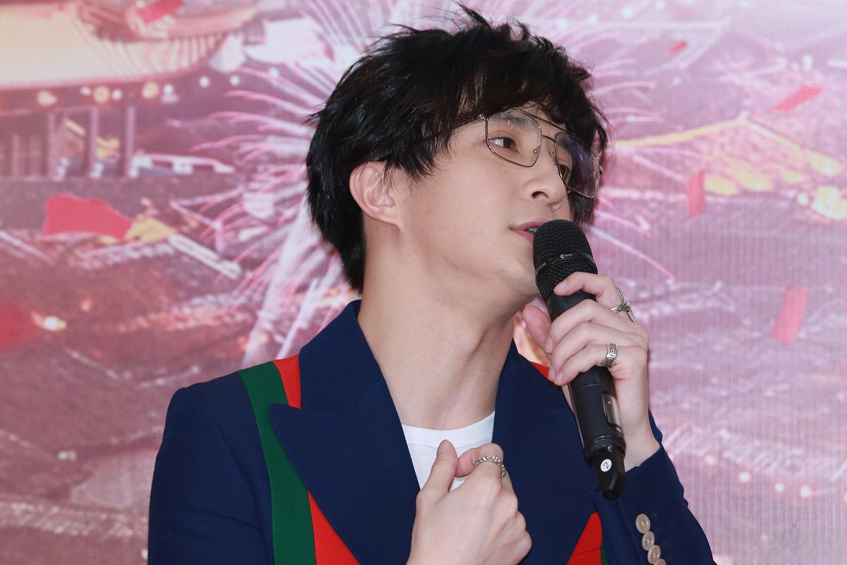 巨星背后的房贷之痛与成名的秘密 薛之谦和毛不易在《明日之子》的