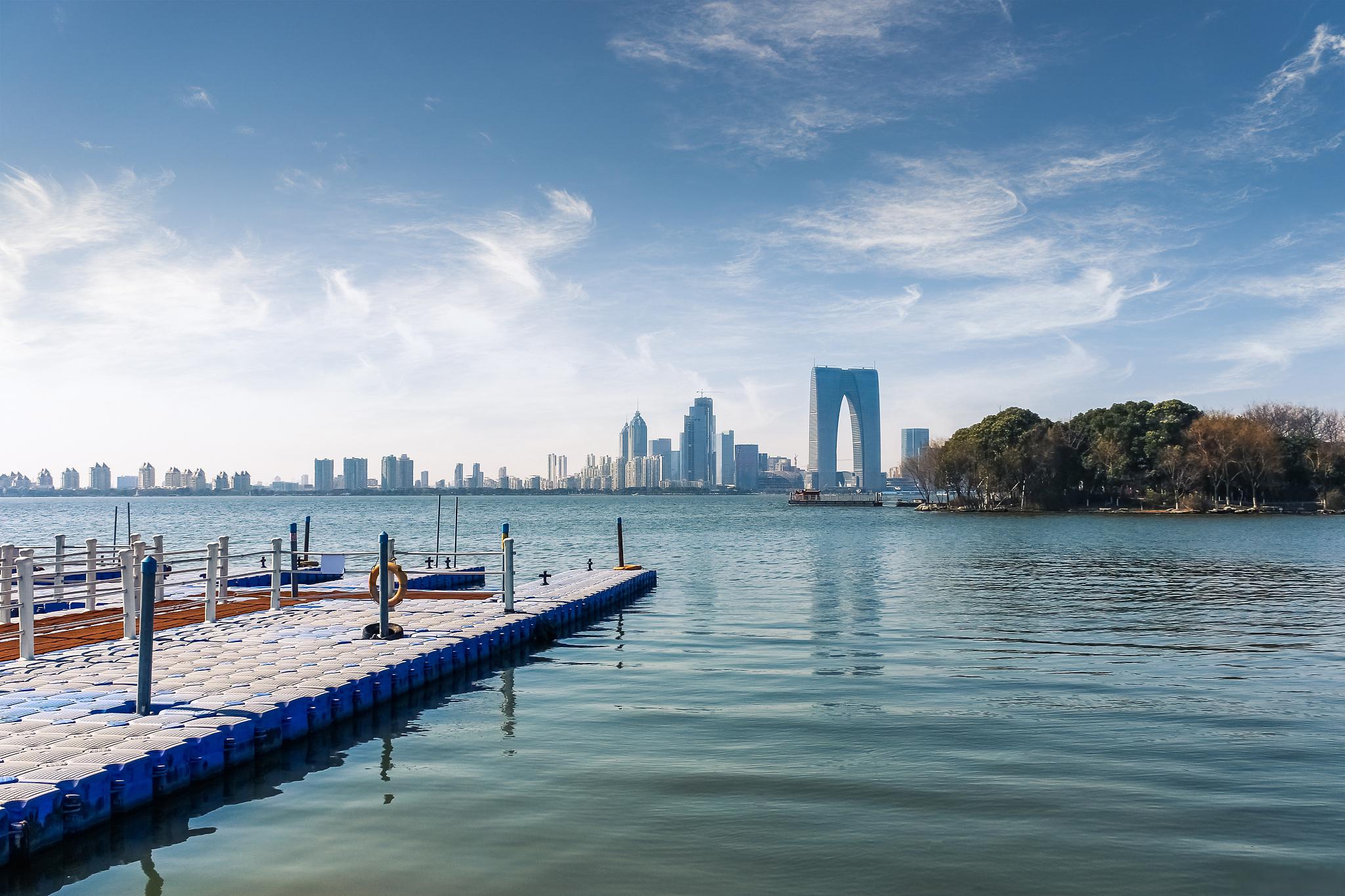 苏州市金鸡湖景区好在哪里 苏州市金鸡湖景区是国内旅游必去的十大地