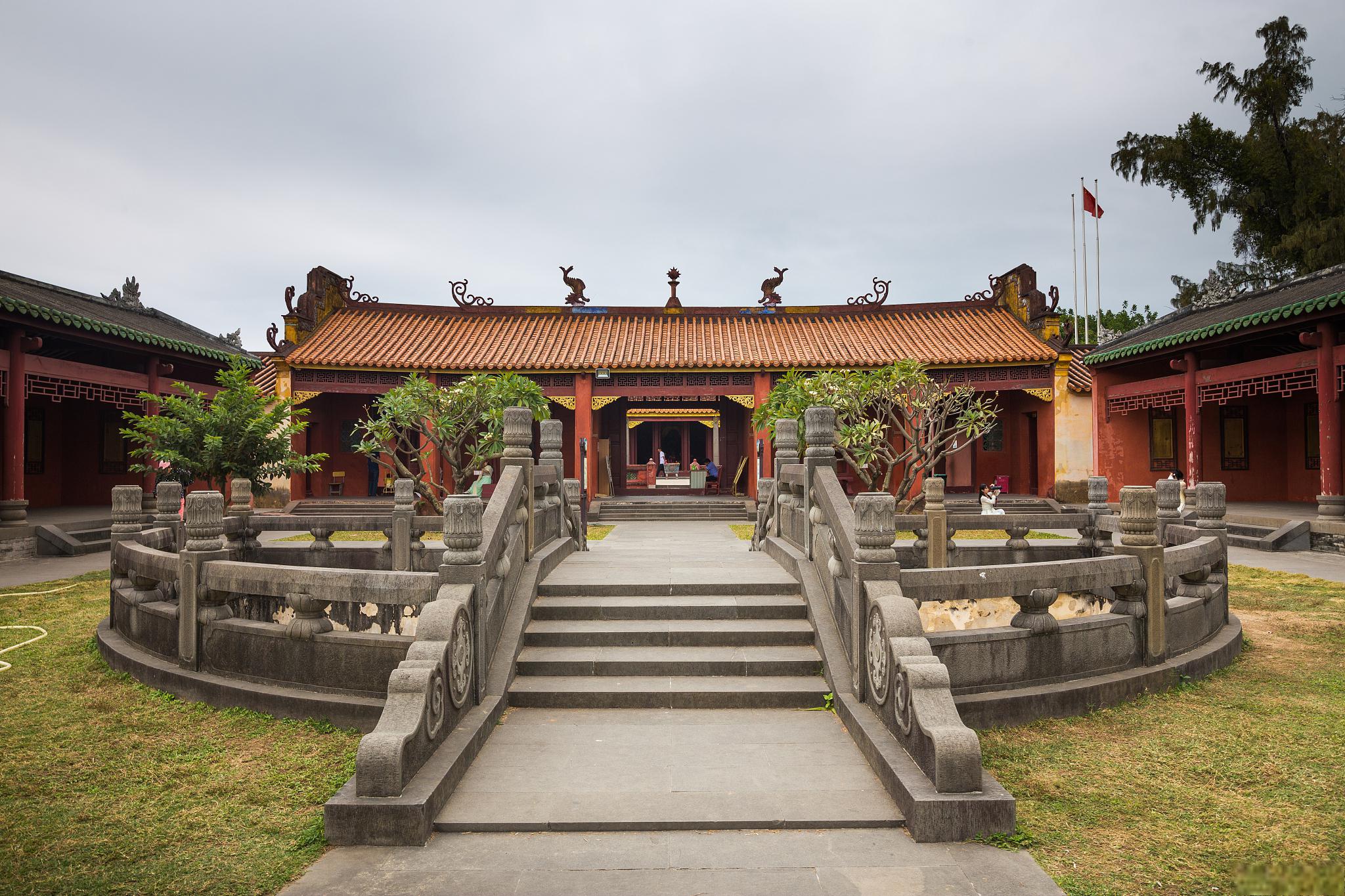 中国最奇特的寺庙:福州涌泉寺 你是否听说过一座隐藏在福建省福州市的